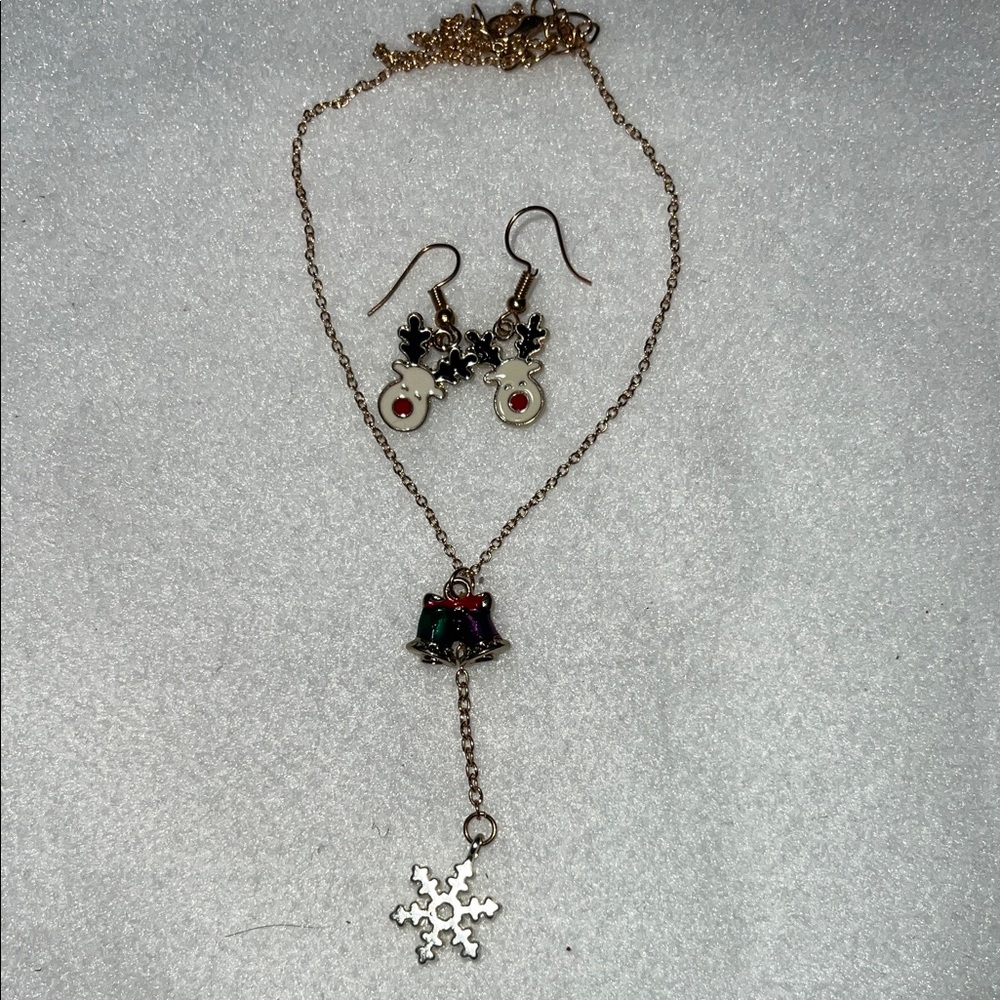 Festive Snowflake Jewelry Set